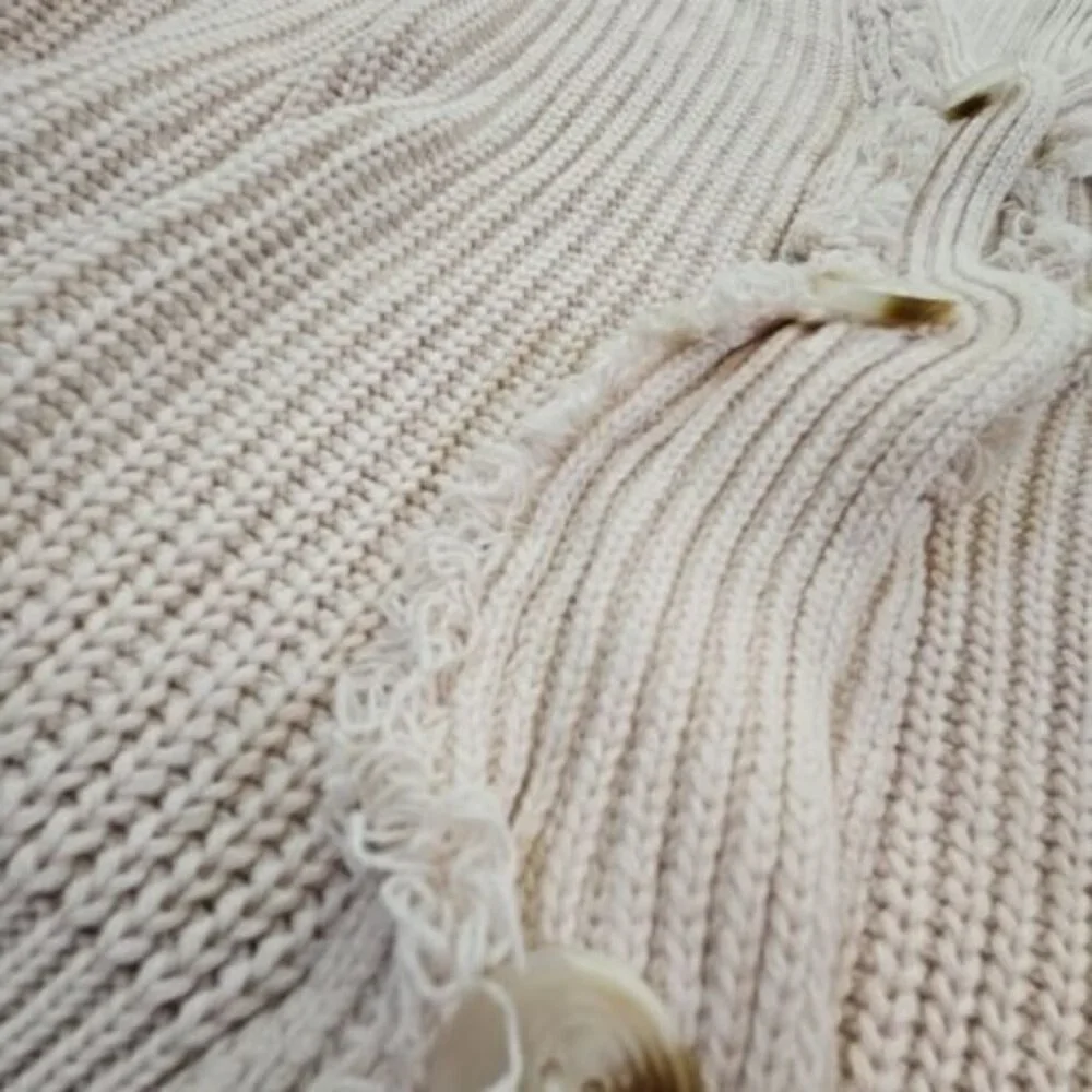 Miss Love Chunky Knit Fringe Button Cardigan Women's Size Large Tan EUC Gorpcore
